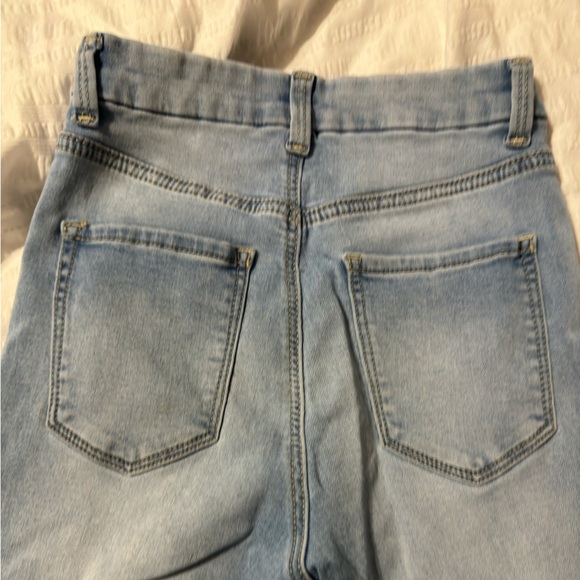 NoBo No Boundries Frayed Bottom Hem Light Wash Soft Stretch Straight Slim Jeans - Picture 3 of 7